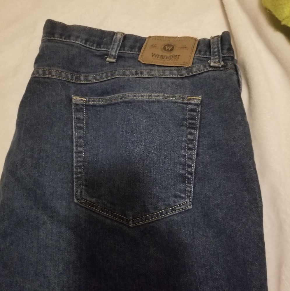 🤍 GUC Wrangler Men's Blue Jeans Size 46x30 - Picture 5 of 5